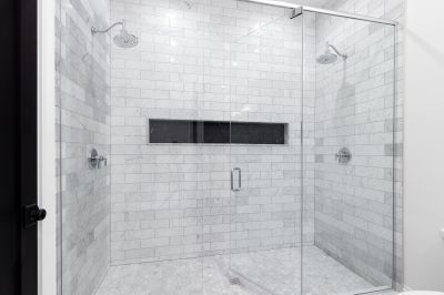 Stylish Walk-In Shower Design